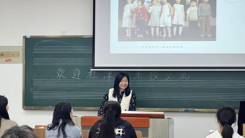 相较于传统的代理销售模式，厂家直销具有以下优势：
